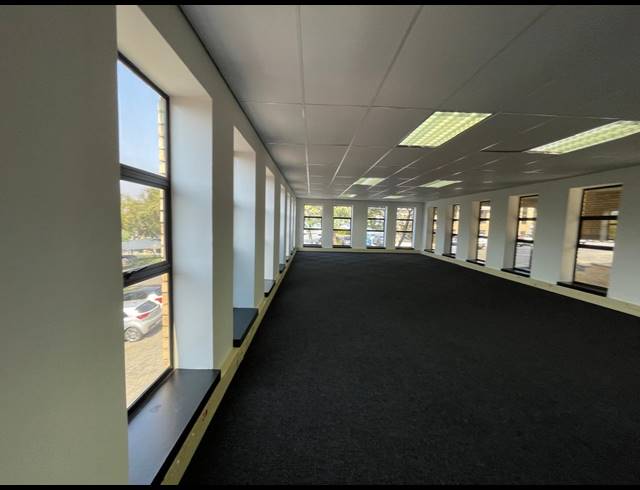 277M² OFFICE TO LET IN HURLINGHAM